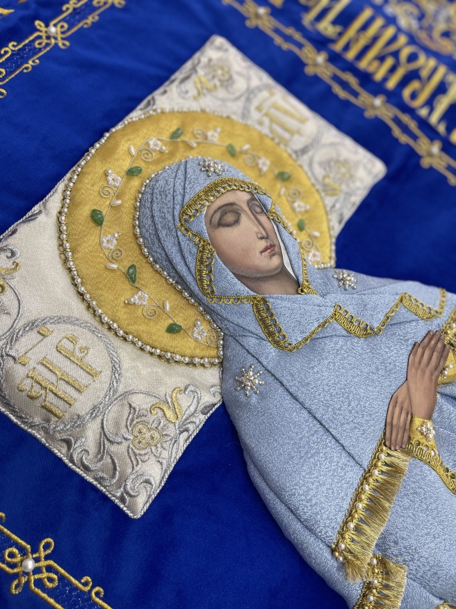 Shroud of the Mother of God on velvet 120×80 cm (embroidery ornament 2, embroidered and decorated center)