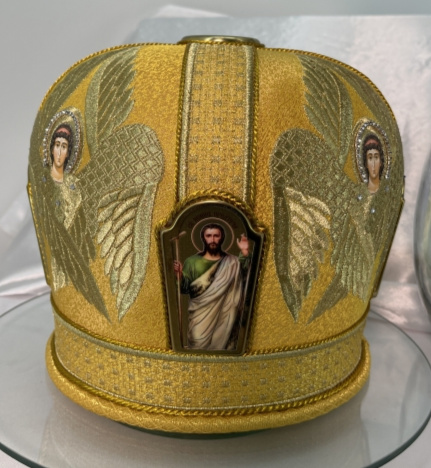 Mitre "Cherubim"