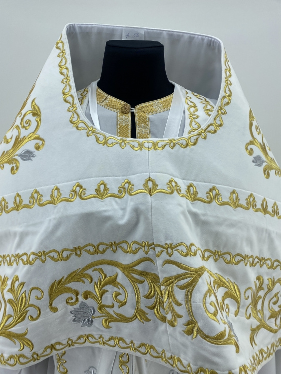 Priest Vestments, Embroidered Velvet, Embroidered Center, with Embroidered Galloon