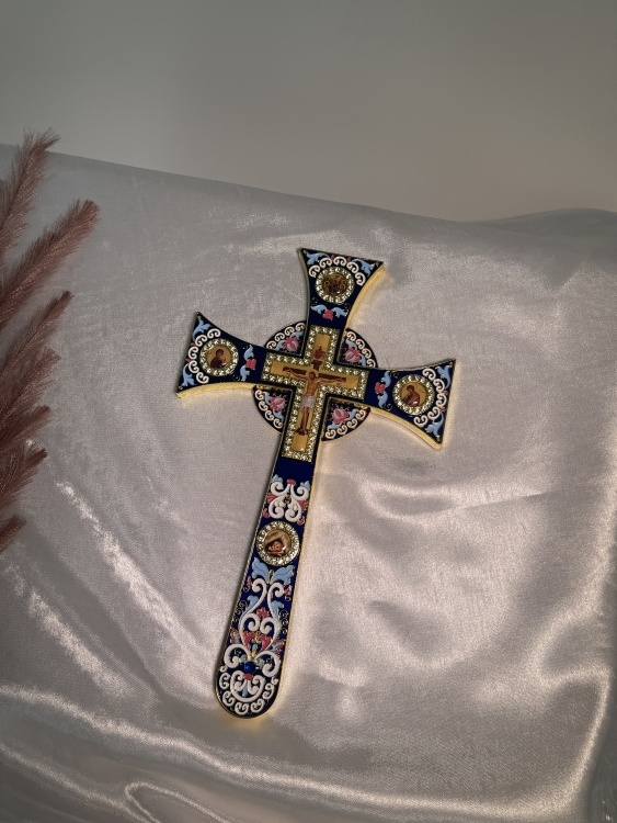 Altar Cross, Chinese, No. 8 "Maltese", 29x18 cm