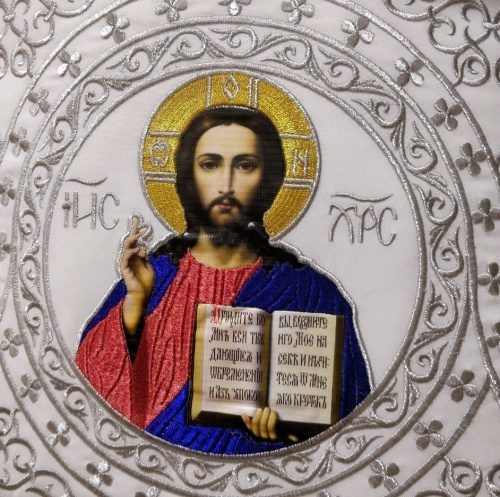 Priest Vestment Embroidered on Gabardine, Embroidery "Kolo" with Sewn-On Galloon