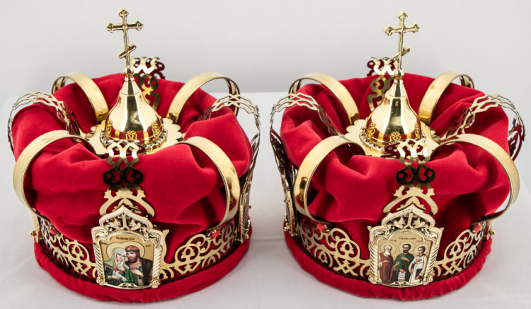 Wedding Crowns (pair) Ø20cm height 25cm