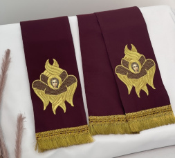 Bookmark "Cherub" burgundy