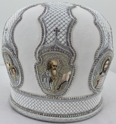 Miter "Galloon with Evangelists"