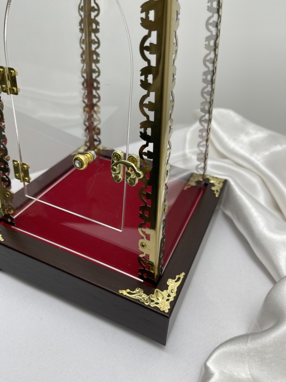 Cover for Ciborium 16x10 h=43 with door, made of acrylic glass with damascened elements using laser cutting and cast cross