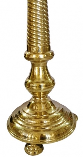 Candelabrum for 82 candles with three oil lamps No. 10-1