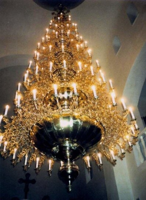 Seven-Tier Panikadilo for 174 Candles No. 64