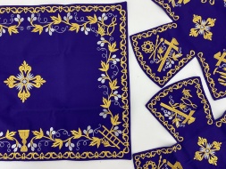 Veil Covers and Aër with Embroidery "Grapes", with Embroidered Galloon