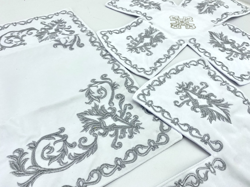 Embroidered Veil Covers and Aër "Vohnik" with Embroidered Galloon