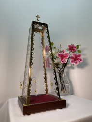 Cover for Gifts Repository 20×15 h=50 with Door, Made of Acrylic Glass with Bulat Elements by Laser Cutting and Cast Cross