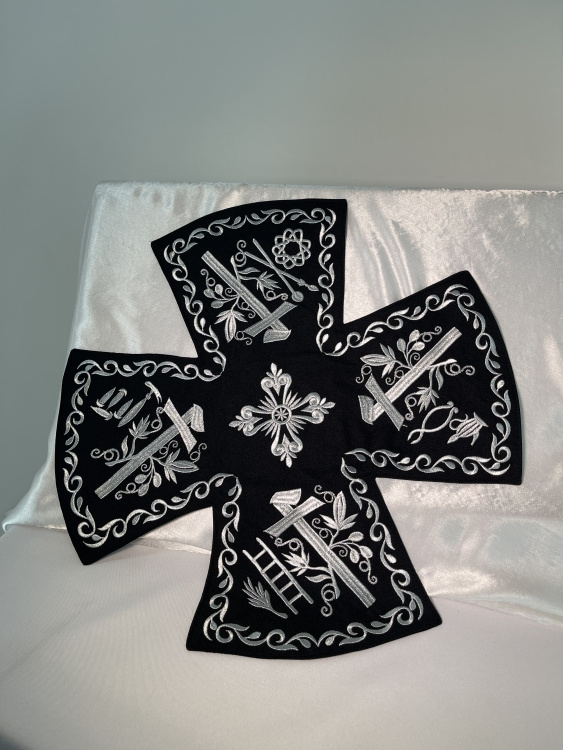 Covers and Aer Covers (Liturgical Veils and Aër)