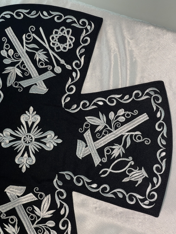 Covers and Aer Covers (Liturgical Veils and Aër)