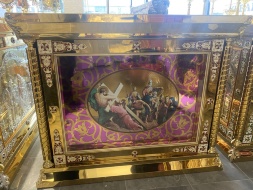 Altar Cover with Laser Cutting and Printed Icons on Bulat with Casting 100x100 (internal)