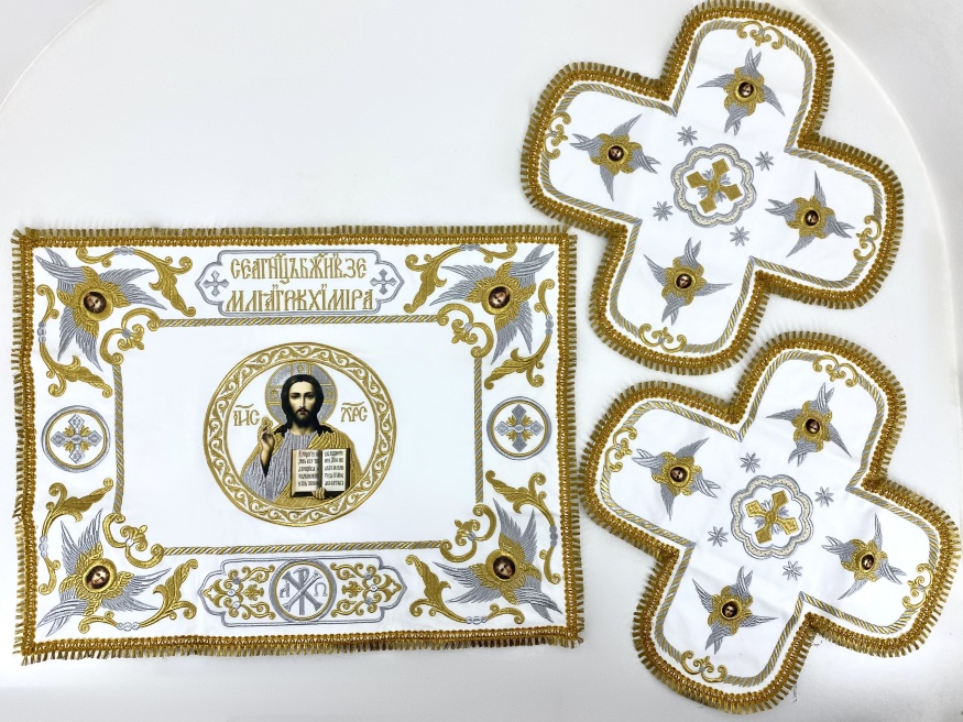 Covers and Aër with Embroidery, Icon of the Saviour, with Fringe