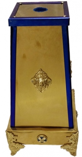 Stand 31×31 cm base 18.5×18.5 cm top (height 60 cm), small cross, cast legs, angels, buttons