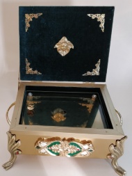 Reliquary for 1 capsule 25×20cm (height 12cm)