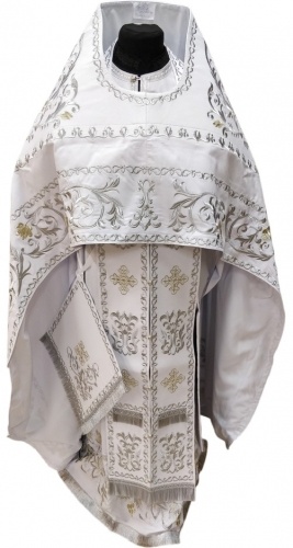 Priest Vestments, Gabardine Embroidered, "Rose" Embroidery with Embroidered Galloon