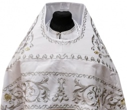 Priest Vestments, Gabardine Embroidered, "Rose" Embroidery with Embroidered Galloon