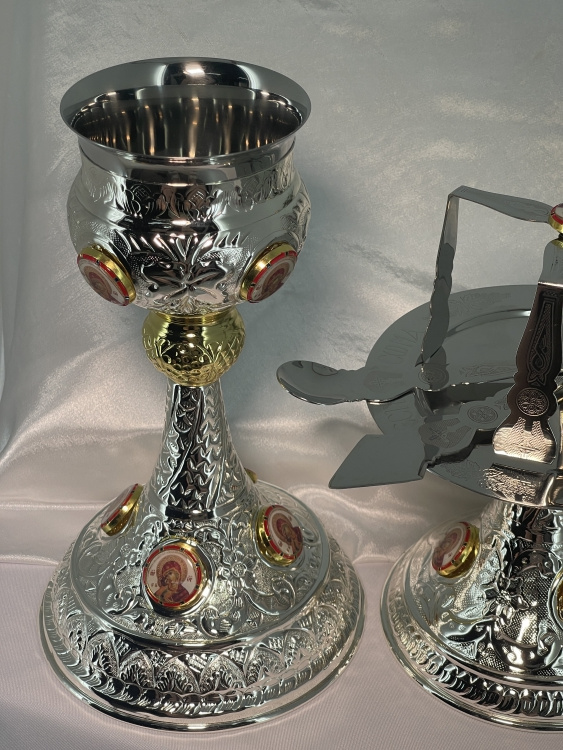 Chalice with Accessories (1343)