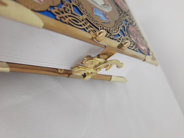 Altar Gospel Book (in Ukrainian) 21×15.5×3 cm