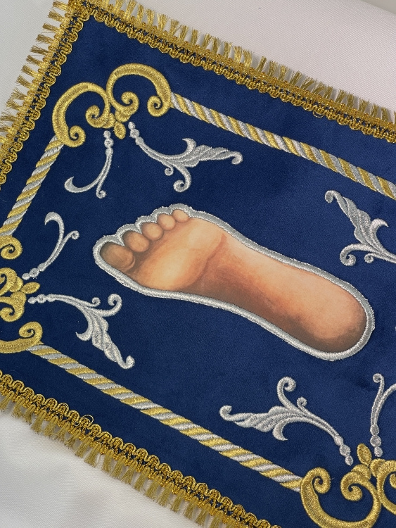 Footprint of the Mother of God 37x27