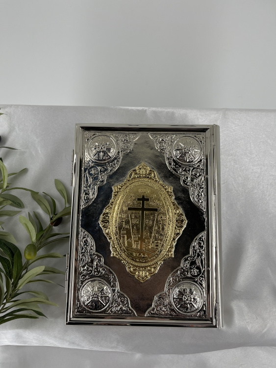 Altar Gospel (in Church Slavonic) 28×22 cm