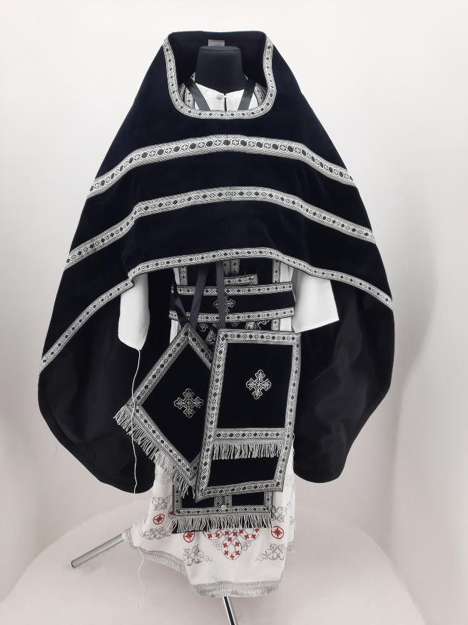 Priest Vestments, Embroidered Velvet, with Sewn Galloon