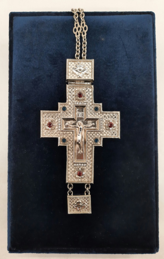 Pectoral Cross 15.5×8 cm (nickel-plated)