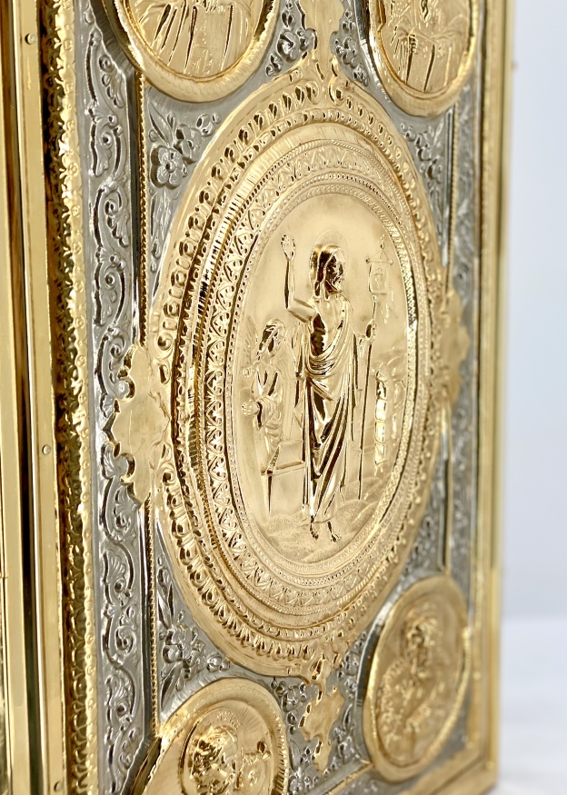 Altar Gospel (in Church Slavonic) 46×34×9 cm