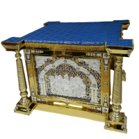 Altar. Altar coverings