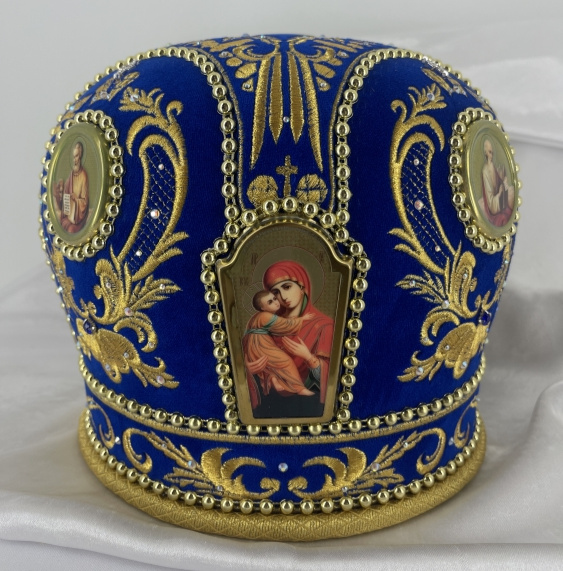 Mitra „Coroană”