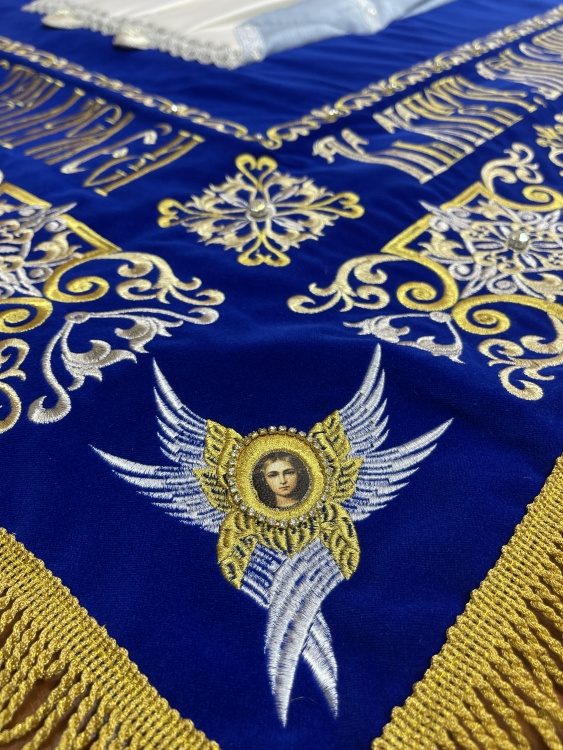 Epitaf al Maicii Domnului pe catifea 165×100cm (broderie ornament, mijloc brodat și cusut manual)