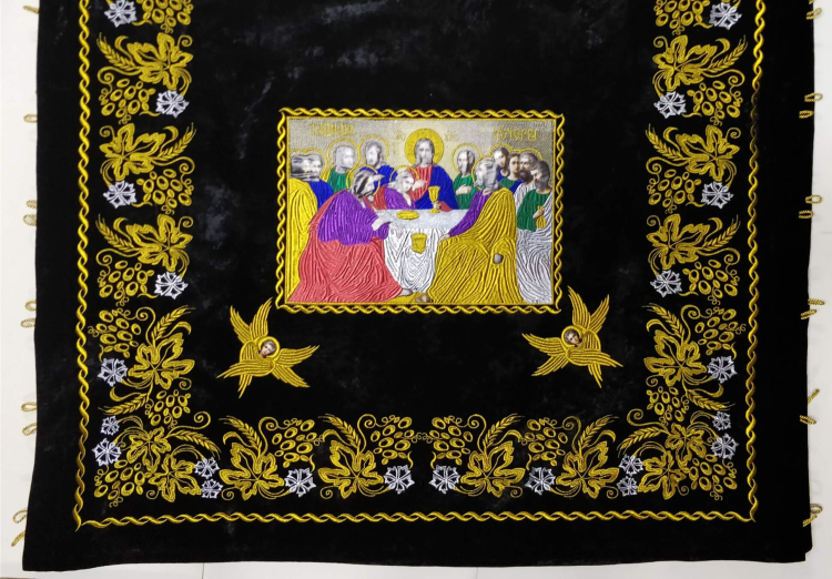 Vesminte pentru Prestol „Colos” cu broderie largă