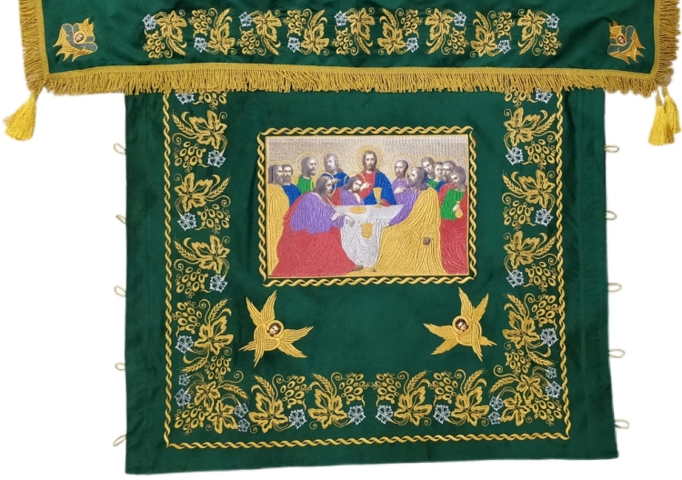 Vesminte pentru Prestol „Colos” cu broderie largă