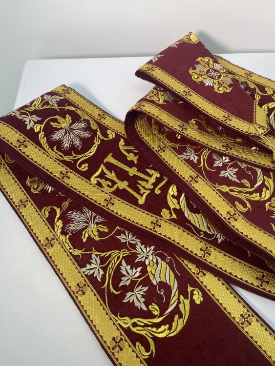 Orar brodat, cu galon aplicat, broderie frunză