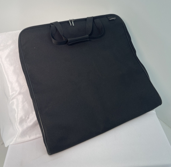 Geantă pentru veșminte 50×50