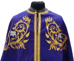 Veșmânt preoțesc croială grecească, brodat pe gabardină, broderie „Trandafir” cu galon aplicat