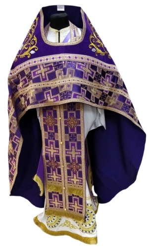Veșmânt preoțesc combinat din brocart „Crucea Patriarhală”, cu epitrahil brodat, broderie „Trandafir”