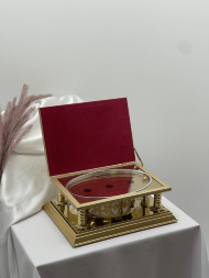 Мoaștier „Cu trei cupole” pentru 3 capsule