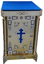 Jertfelnic mic cu cruce 60×70 (înălțime 100 cm)