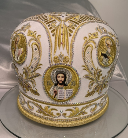 Mitra „Coroană cu Evangheliști”