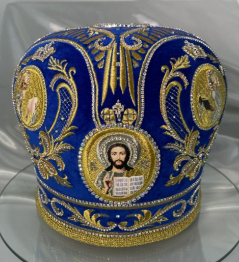 Mitra „Coroană” albastră