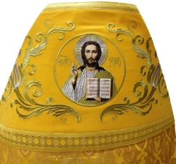 Veșmânt preoțesc combinat din brocart „Cruce ajurată”, cu epitrahil brodat, Broderie „Broderie nouă”