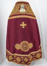 Veșmânt preoțesc brodat pe gabardină, broderie „Cerc” cu galon aplicat