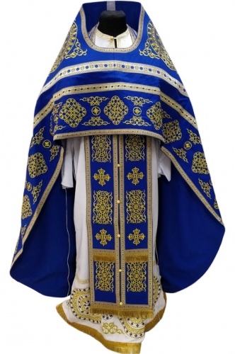 Veșmânt preoțesc brodat pe gabardină, broderie „Cerc” cu galon aplicat