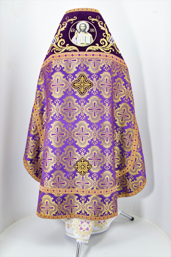 Veșminte preoțești combinate din brocart, cu epitrahil brodat, broderie „Trandafir”