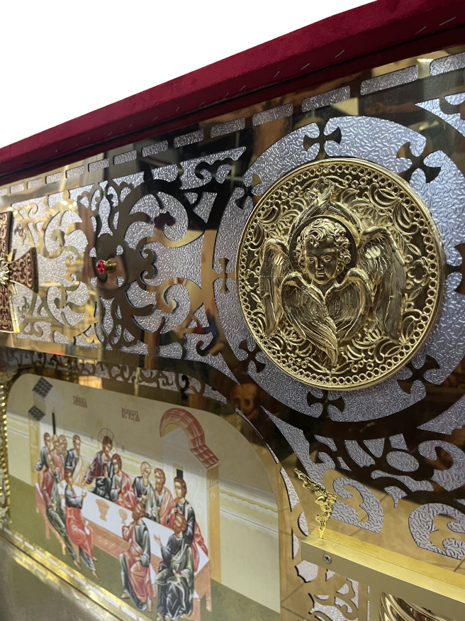 Prestol interior 100×100×100cm. Tăiere laser, imprimare icoană, turnare, țevi laminate