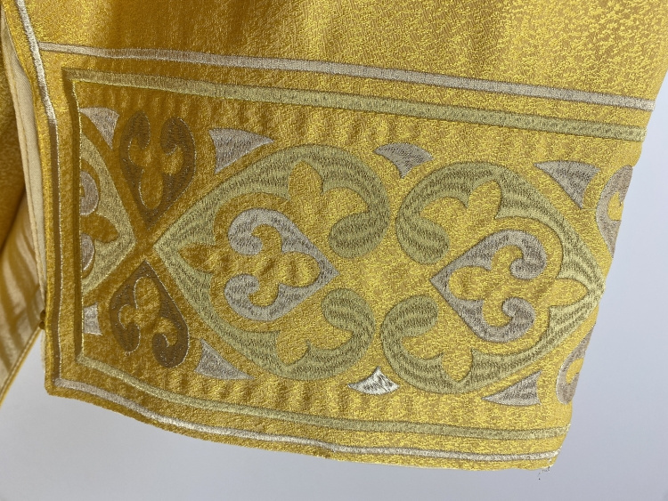 Stihar diaconesc, broderie „Inimi”