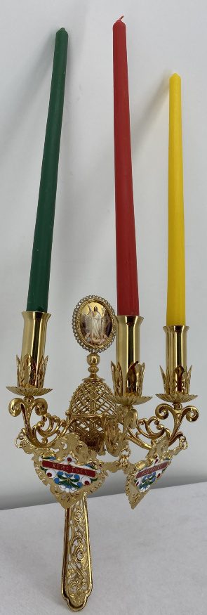 Tricandelabru pascal cu icoană No. 17, aurit 29х11cm