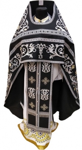 Vesminte preoțești brodate pe gabardin, broderie „Trandafir” cu galon aplicat